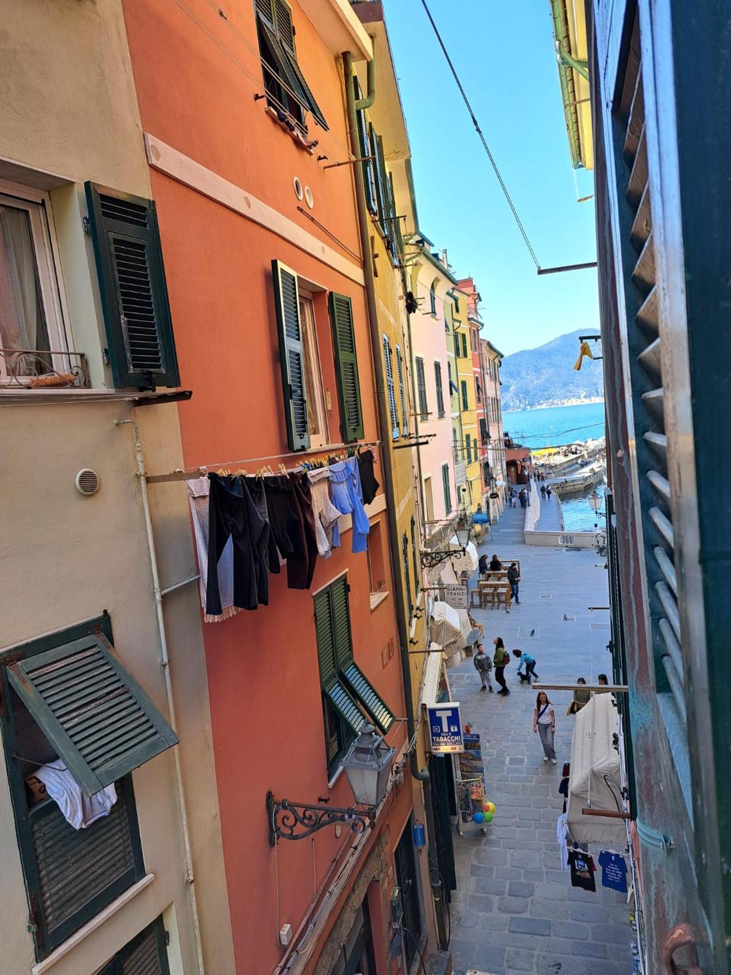 Luisa Rooms - Apartment In The Heart Of Vernazza Buitenkant foto