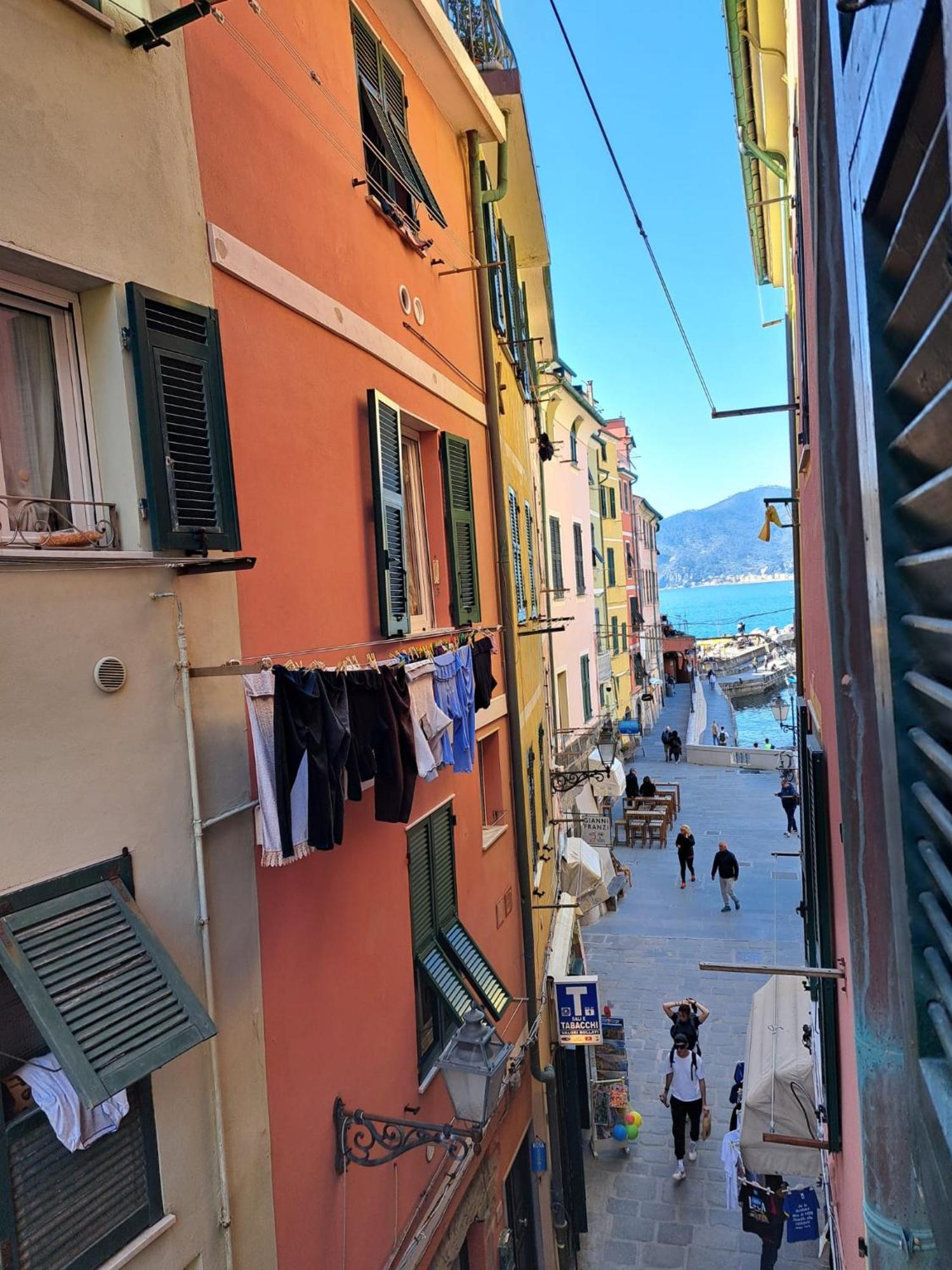 Luisa Rooms - Apartment In The Heart Of Vernazza Buitenkant foto